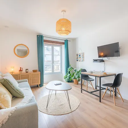 Le Passage Douard - A Apartment